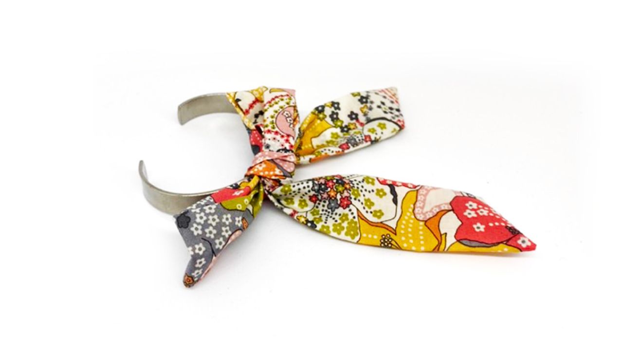 Bracelet argent et tissu