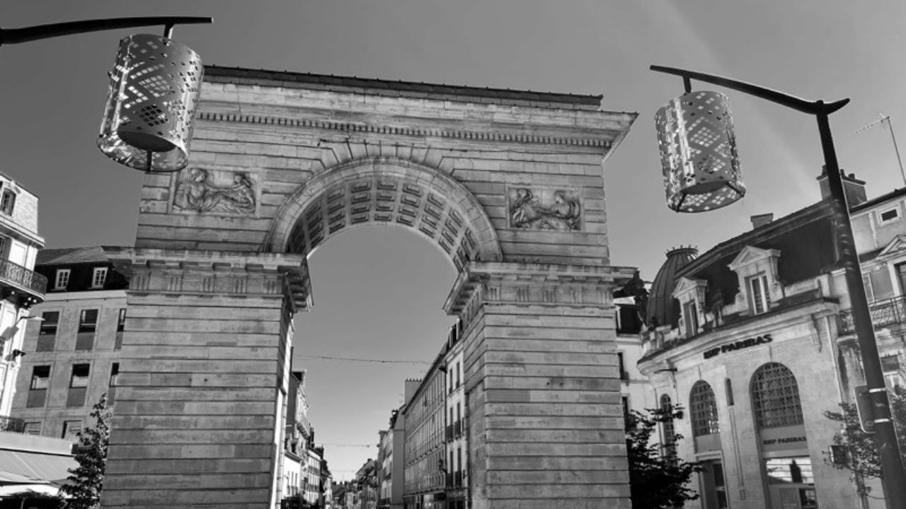 Architecture, "Porte Guillaume, Dijon"